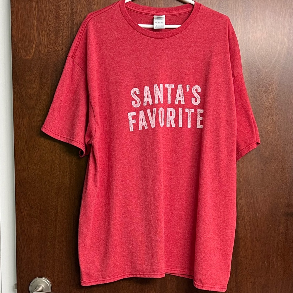 Santa’s Favorite Christmas Graphic Tee size‎ 2XL